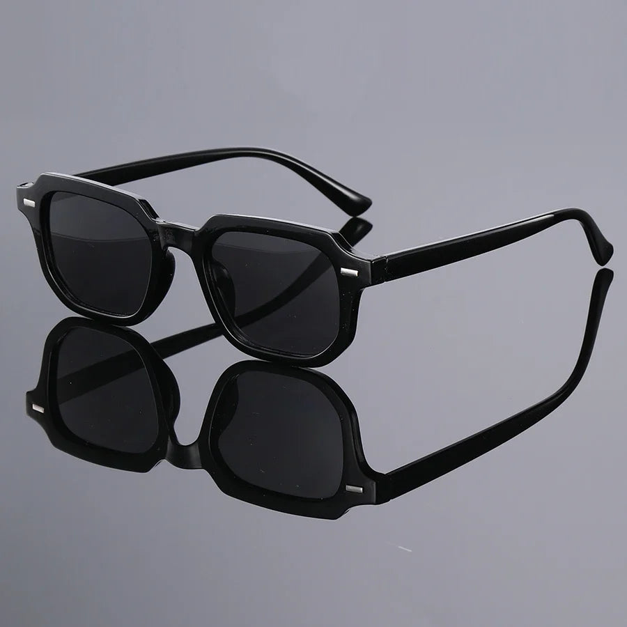 Men's Retro Square Frame Glasses - Trendy Y2K Rivet Street Style Fashion Eyewear
