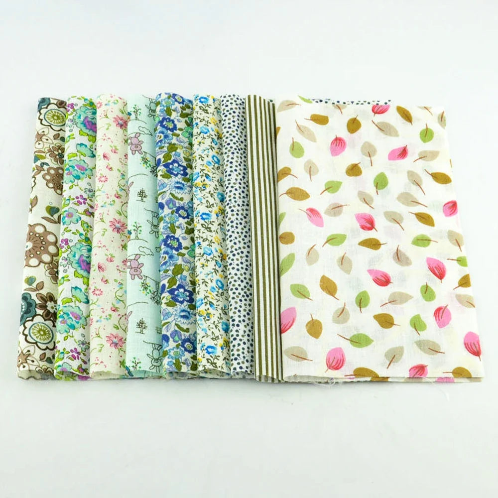 Ankara Patchwork Fabric Bundle - 50 Pieces 10x12cm Cotton Fabric for Sewing, Quilting & DIY Dolls