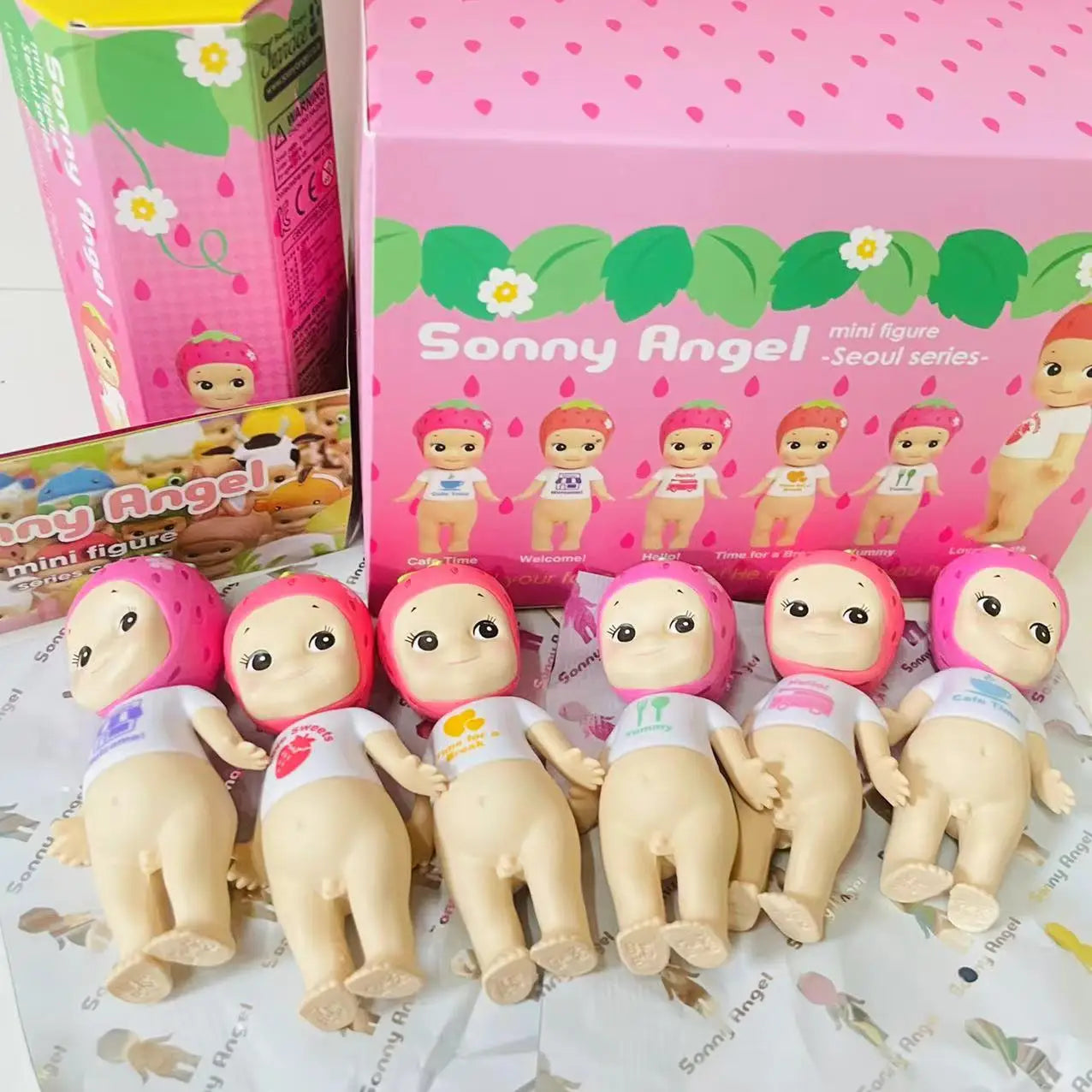 Sonny Angel Blind Box β Seoul Series Mini Anime Figures, Strawberry Dolls, Collectible Ornaments, Christmas & Birthday Gift
