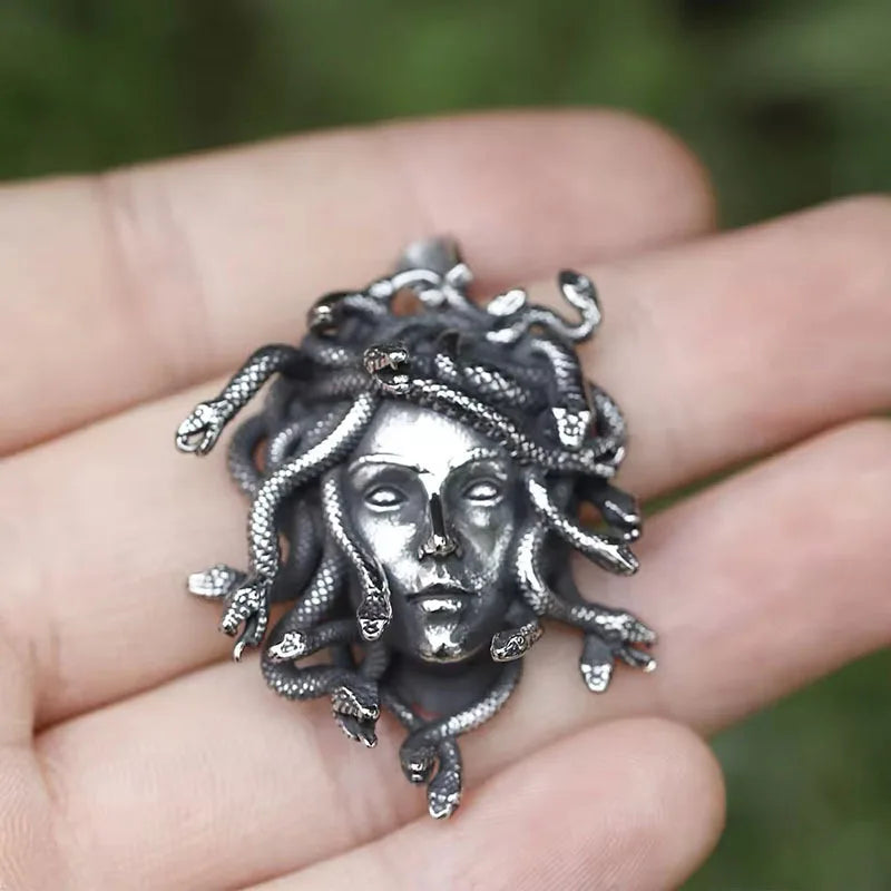 Men's Medusa Pendant Necklace - 316L Stainless Steel Vintage Snake Animal Jewelry for Parties and Gifts