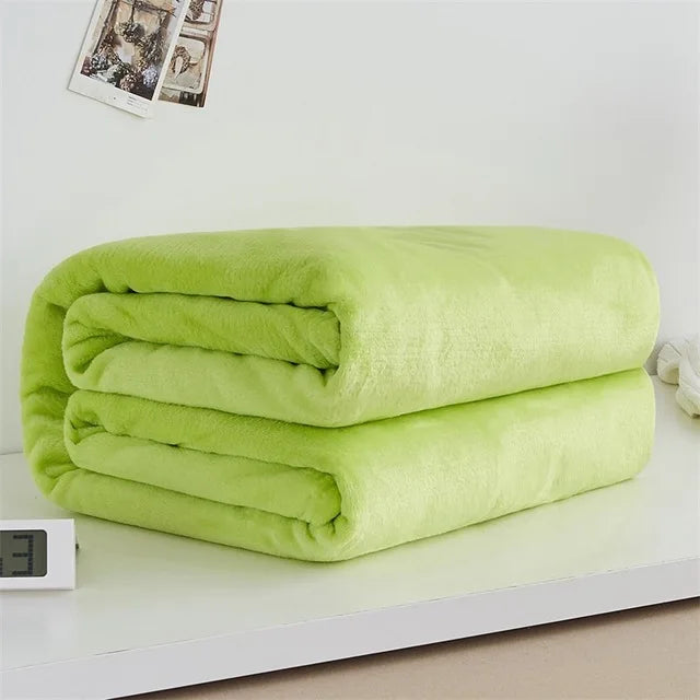 230GSM Coral Fleece Blanket – Soft Warm Flannel Bedspread & Sofa Cover in Blue & Pink
