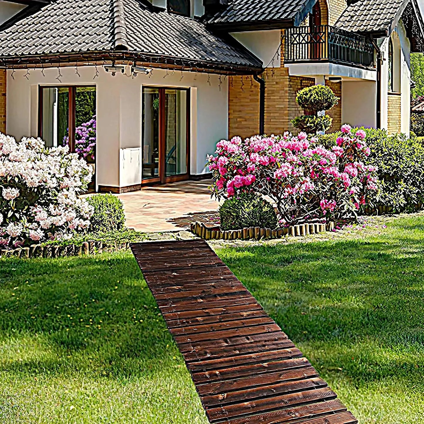 Wooden Garden Pathway - Roll-Out Outdoor Walkway for Patio, Beach, Backyard, Weddings & Events