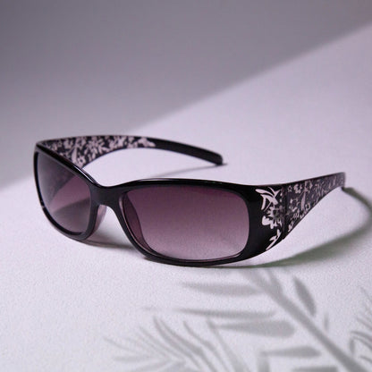Y2K Retro Square Sunglasses - Women's Pattern Relief Frame Fashion Eyewear for Summer Beach & Vacation