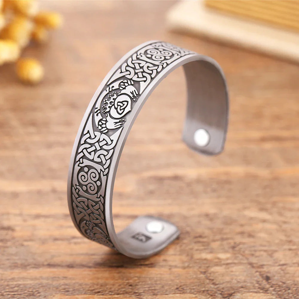 Skyrim Viking Talisman Bracelet – Tree of Life, Luck Knot Runes, Magnetic Cuff Bangle, Adjustable Unisex Jewelry