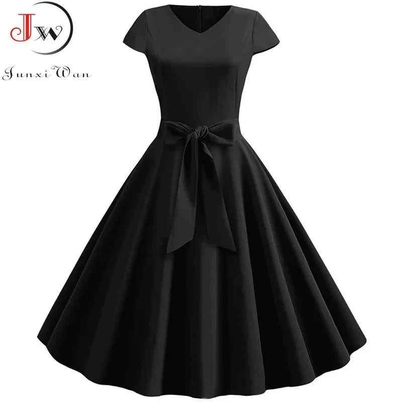 Women Vintage Summer Dress - V Neck Short Sleeve Swing Party Dress With Belt