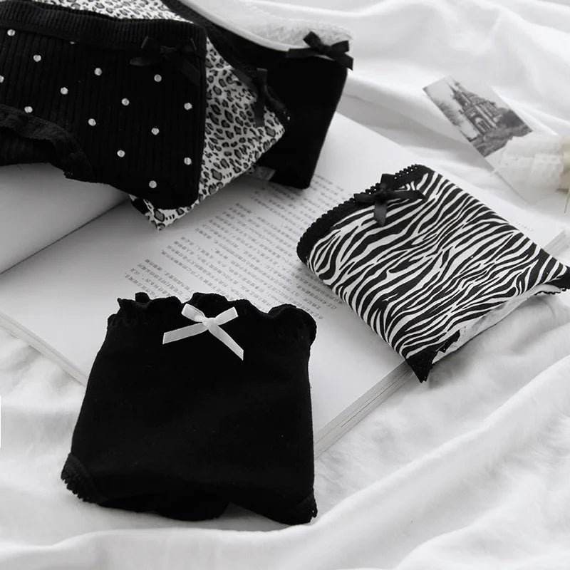 3 Pcs Women’s Cotton Panties Set - Seamless Soft Mid-Waist Black Briefs Skin-Friendly Female Lingerie Underwear