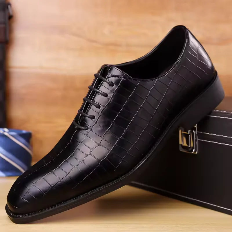 Men’s Luxury Leather Brogue Oxford Shoes - Retro Carved Lace-Up Wedding & Business Dress Shoes for Office Wear