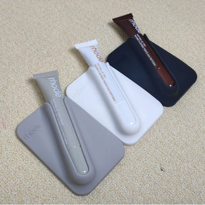 Magnetic Snap-On Lip Gloss Phone Case - MagSafe-Compatible Lipstick Holder for Mobile Phones