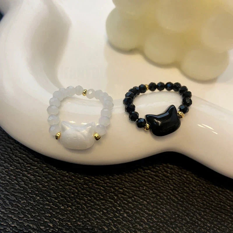 Cat Shape Bead Rings - Minimalist Black & White Finger Toy Rings for Men & Women Party Jewelry Accessories