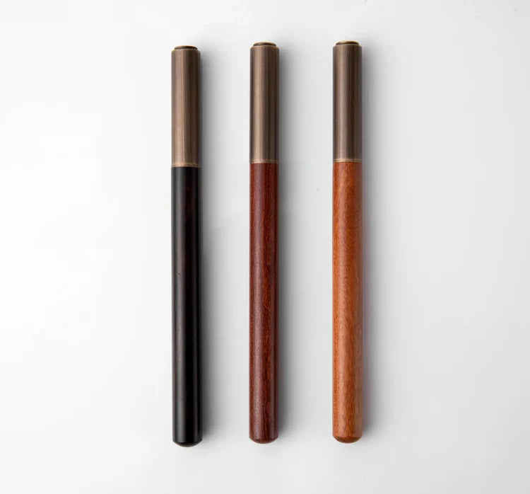 Luxury Retro Wood & Bronze Fountain Pen – 0.5mm Calligraphy Ink Pen for Office, Business & Gift Stationery