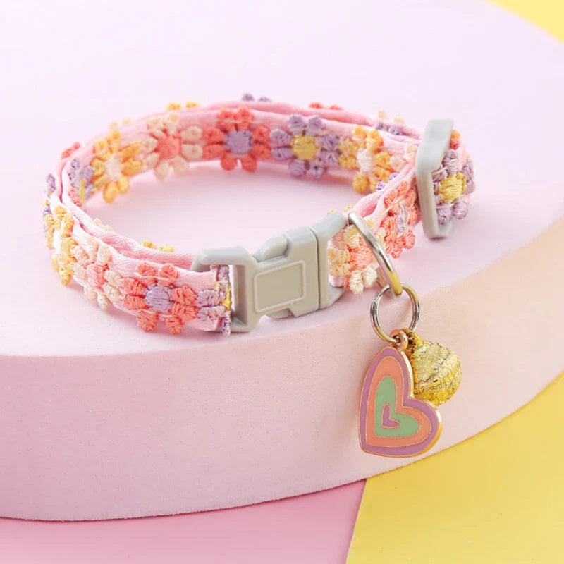 Pet Collar with Bell – Adjustable Cartoon Footprint Necklace for Dogs, Puppies & Kittens, Colorful Safety Bell Accessory