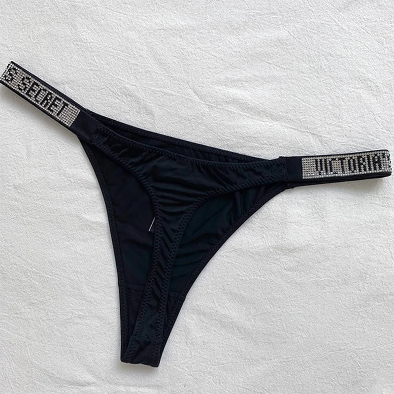 2024 New Women's Underwear – Smooth Low-Waisted Sexy Thong, Breathable, Shiny, Comfortable & Attractive Design