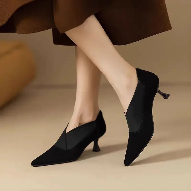 Women’s French Retro Ankle Boots - Pointed Toe Kitten Heels with Elastic Deep-Cut Design