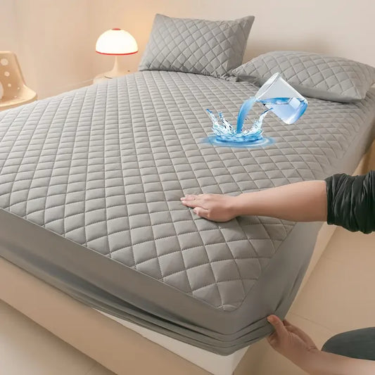 Quilted Waterproof Fitted Sheet - Machine Washable Mattress Protector for Single & Double Beds