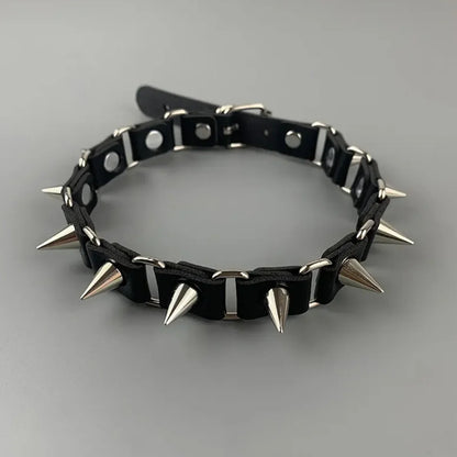 Riveted Leather Necklace – Gothic Style Punk Collarbone Chain, Black Halloween Neck Jewelry Accessory for Women