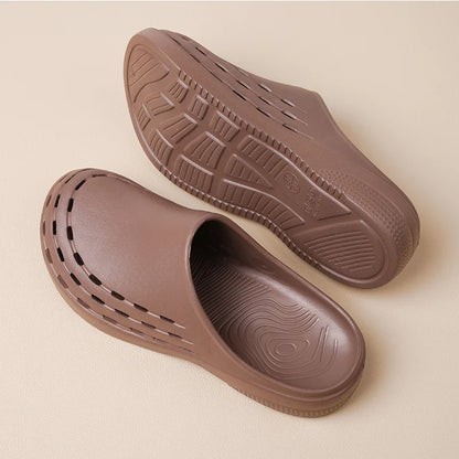 X08 Nursing Scrub Clogs - Comfortable Anti-Slip Waterproof Medical Shoes with Breathable Design for Healthcare Professionals