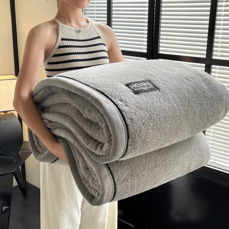 Grade A Half-Side Fleece Blanket — Soft Fluffy Autumn & Winter Throw for Sofa, Napping, and Warm Shawl