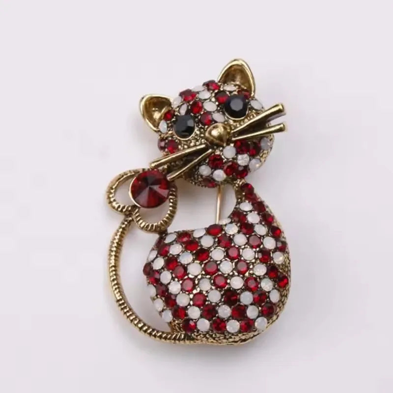 Women's Fashion Cat Brooch Pin - Cute Animal Jewelry Accessory for Clothing, Bags & Stylish Decor