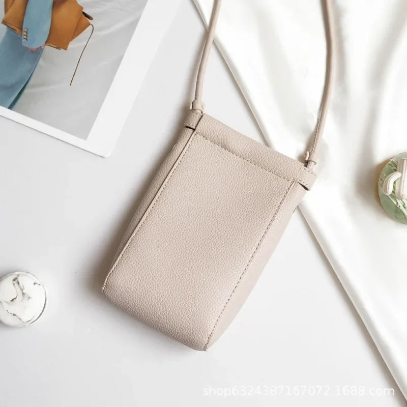 Women's PU Leather Shoulder Bag - Large Capacity Crossbody Handbag with Phone Pocket