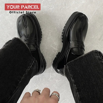 Men’s Split Toe Tabi Loafers – Thick Sole Patent Leather Casual Korean Trend Shoes