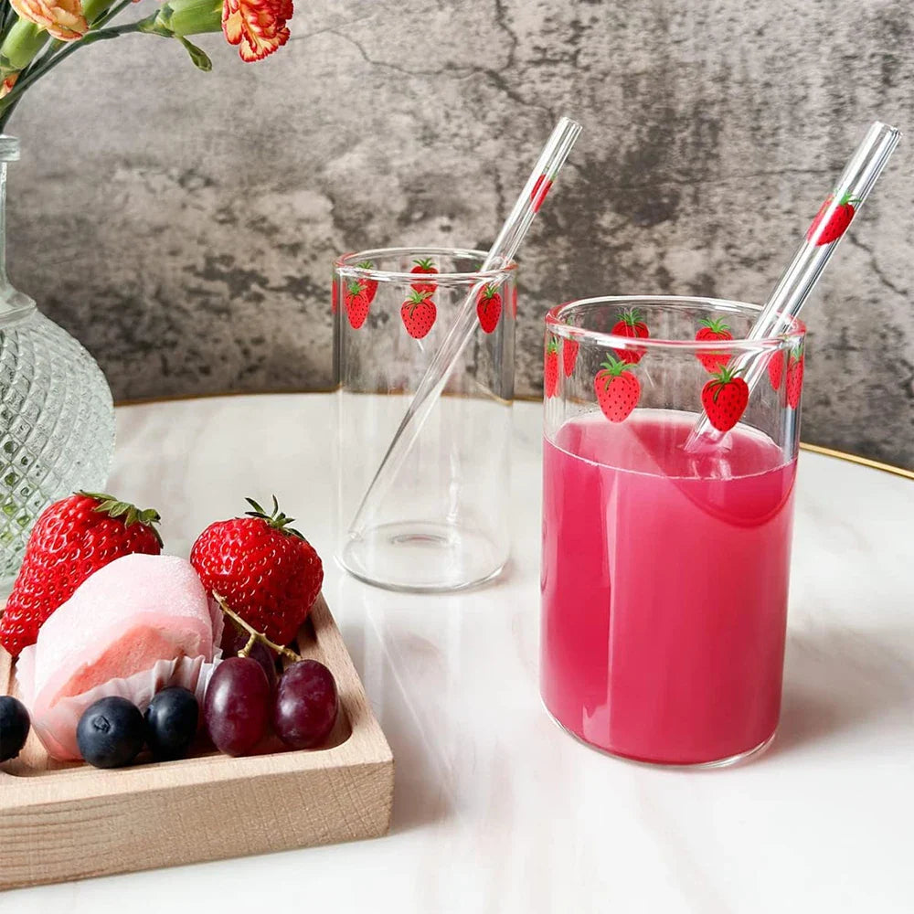 16oz Glass Juice Cup with Straw – Berry Pattern Reusable Coffee & Milk Cup, Easy Clean Drinkware for Hot & Cold Beverages (1/2PCS)