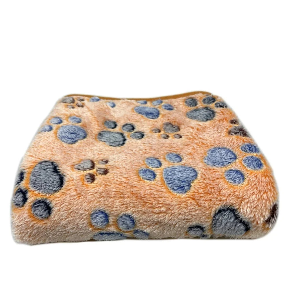 Soft Fluffy Pet Blanket - Warm Fleece Dog & Cat Throw with Cute Paw Print Design for Puppies and Kittens