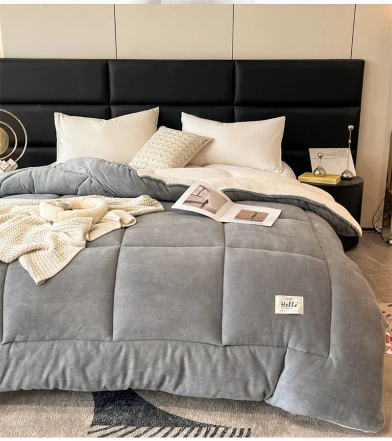 Thick Milk Fleece Winter Blanket – Warm Artificial Lamb Cashmere Weighted Comforter for Bed
