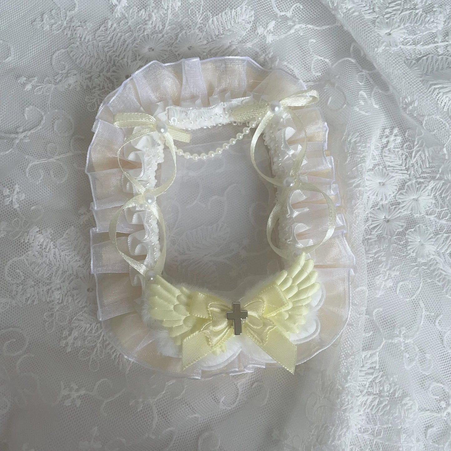 Lace Bow Pearl Card Holder - Decorative Photo Card Cover for DIY Crafts, Scrapbooking & Display