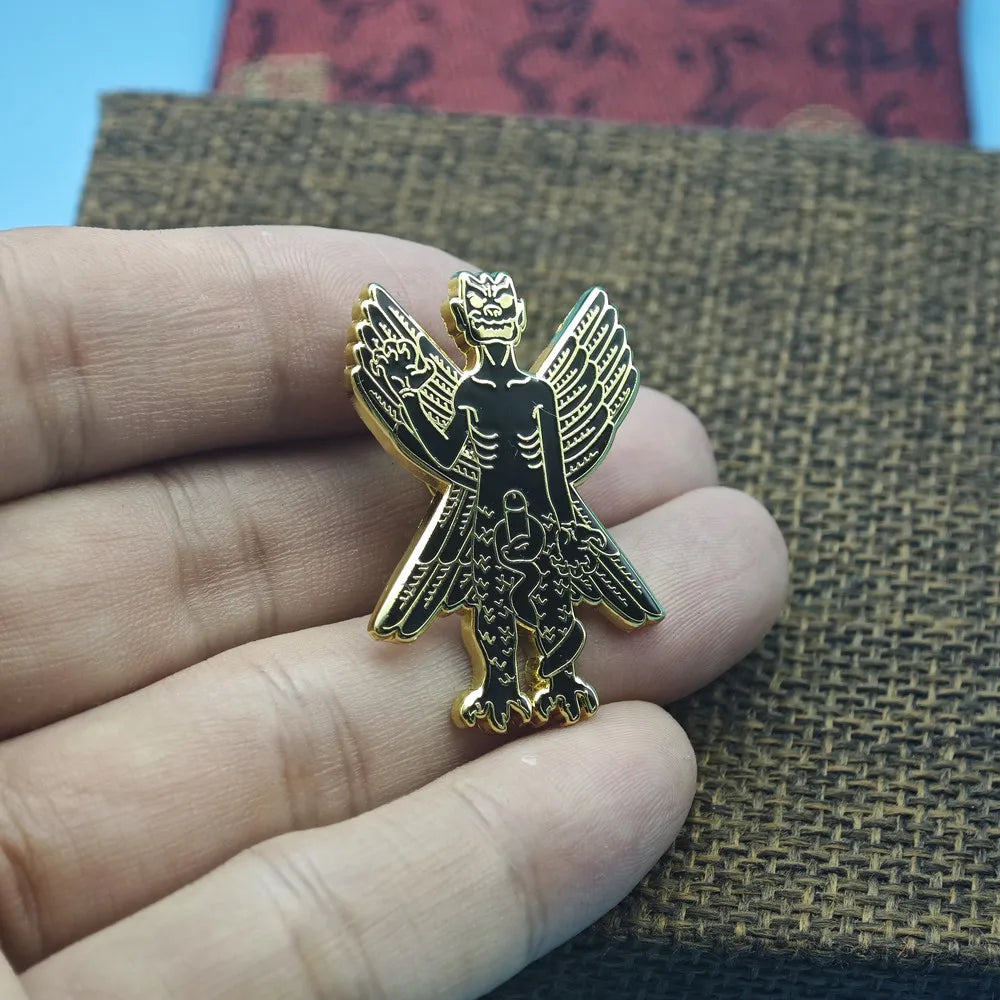 Pazuzu Enamel Brooch - Horror Halloween Wind Demon Lapel Pin, Mythology Amulet Badge and Gift