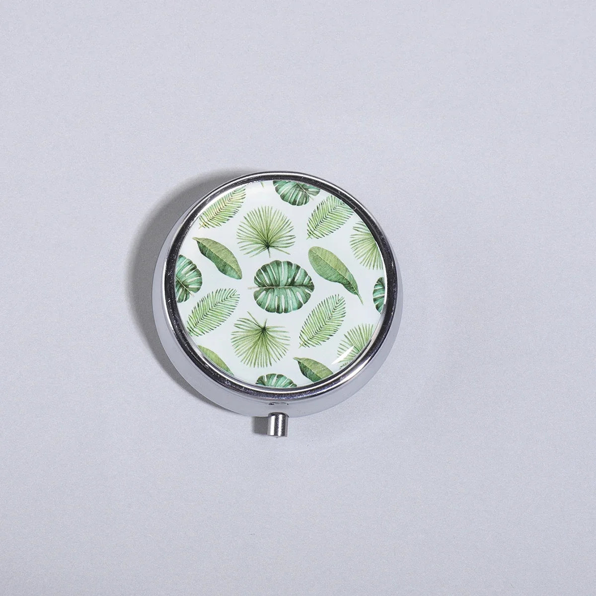 3-Compartment Stainless Steel Pill Box - Round Floral Medicine Organizer, Portable Capsule Case with Dividers