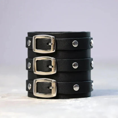 Vintage Leather Cuff Bracelet - Gothic Punk Adjustable Wristband with Concealed Buckle, Men's Metal Armband Jewelry