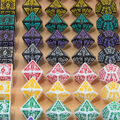 DND Carving Pattern Dice Set - 7Pcs RPG Polyhedral Dice for Board Games, Gifts & Entertainment Accessories