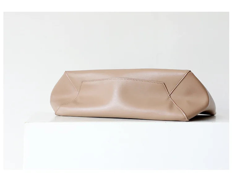 Customized Letter Genuine Leather Tote Bag – Large Capacity, Practical Commuter & Shopping Bag, Cowhide Large Bag