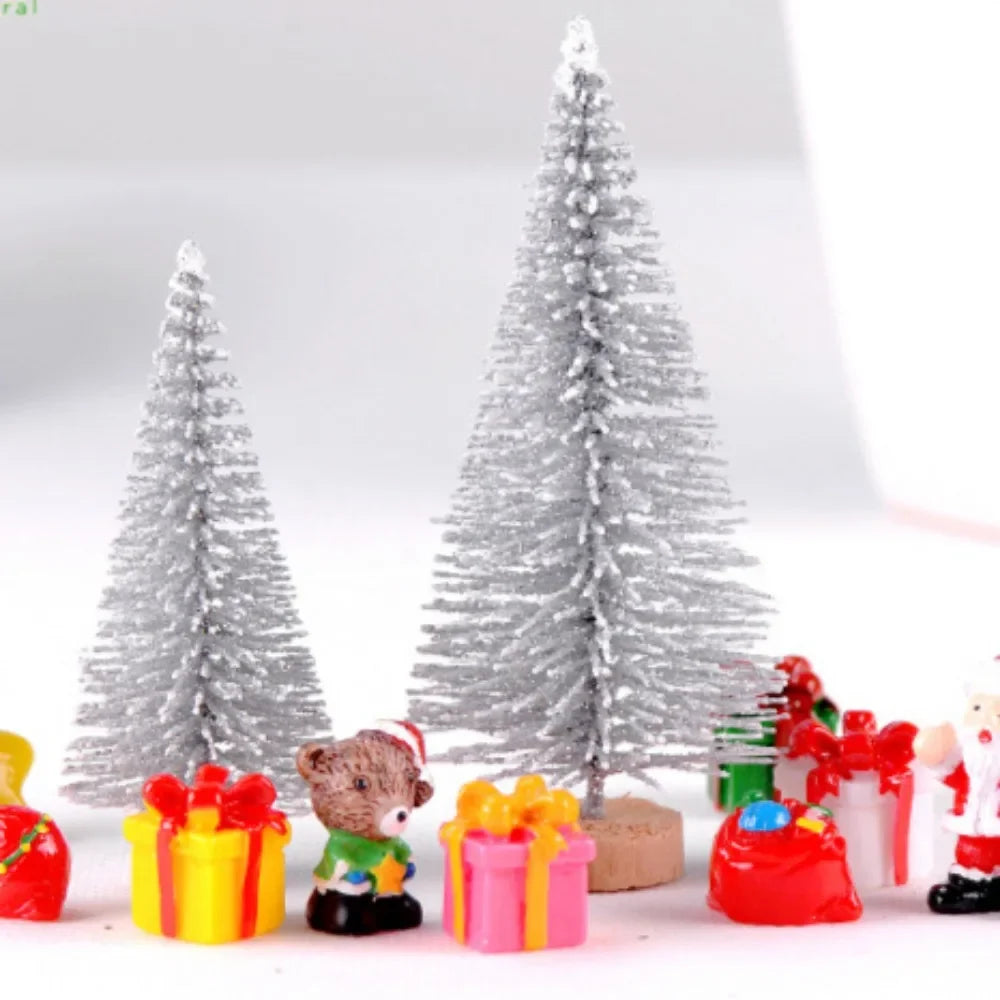 Mini Artificial Christmas Tree Figurine — Sisal, Silk & Cedar Pine for Fairy Garden, Micro Landscape & New Year Decor