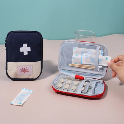 Portable Medicine Bag – Cute First Aid Kit Organizer, Medical Emergency Kits for Outdoor Travel & Household Pill Storage