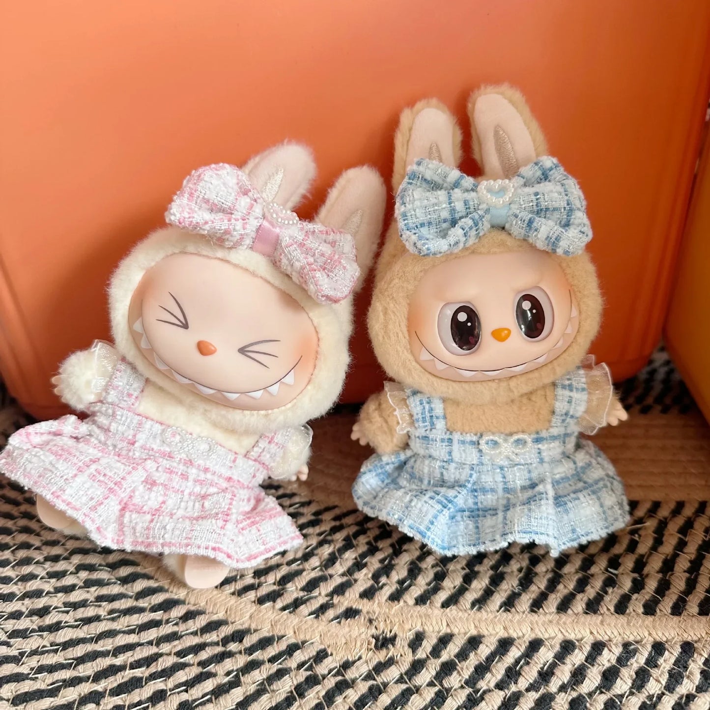 Labubu Sitting Party Series - Classic Grid Dress with Small Fragrance, v1 & v2 Doll Clothes, Kid Gift