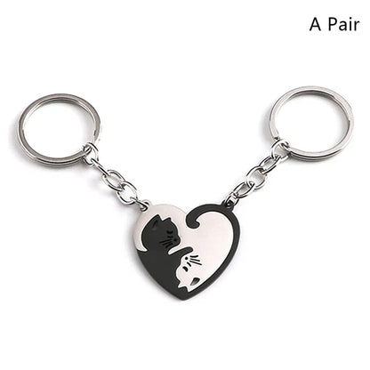 Cute Hug Cat Keychain - Heart Patchwork Round Keyring for Couples, Bags, Cars and Gifts