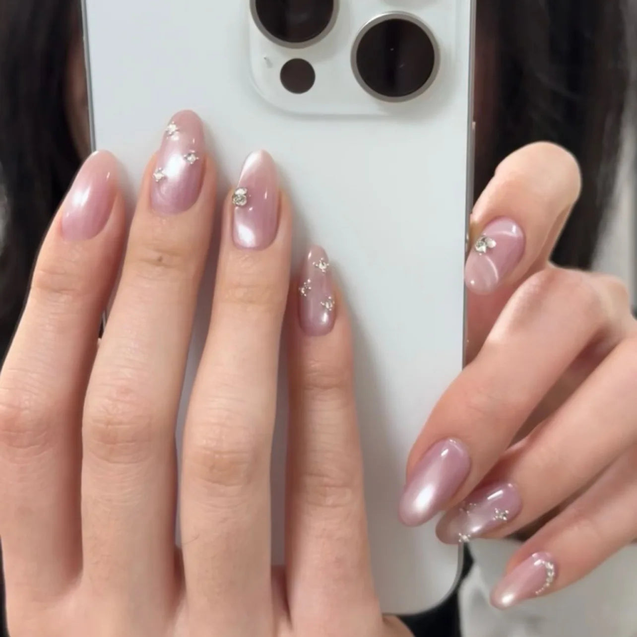 24PCS Glossy Red Cat Eye Press-On Nails Almond Full Cover Reusable Fake Nail Set