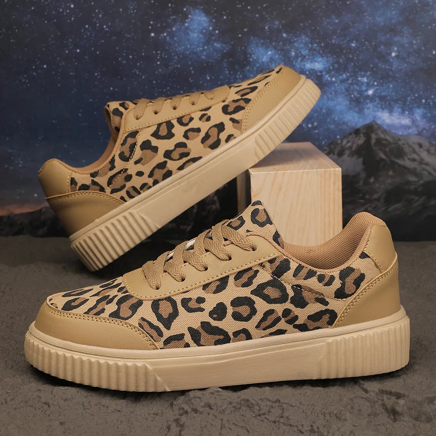 Women’s 2025 Leopard Print Sneakers – Retro Casual Shallow Mouth Chunky Shoes, Comfortable Versatile Spring Footwear