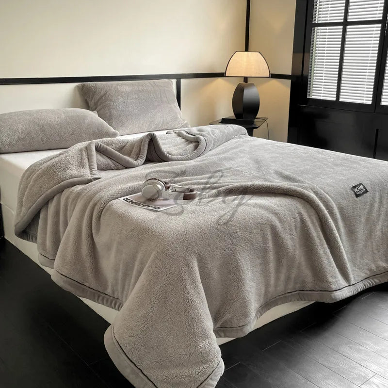 Grade A Half-Side Fleece Blanket — Soft Fluffy Autumn & Winter Throw for Sofa, Napping, and Warm Shawl