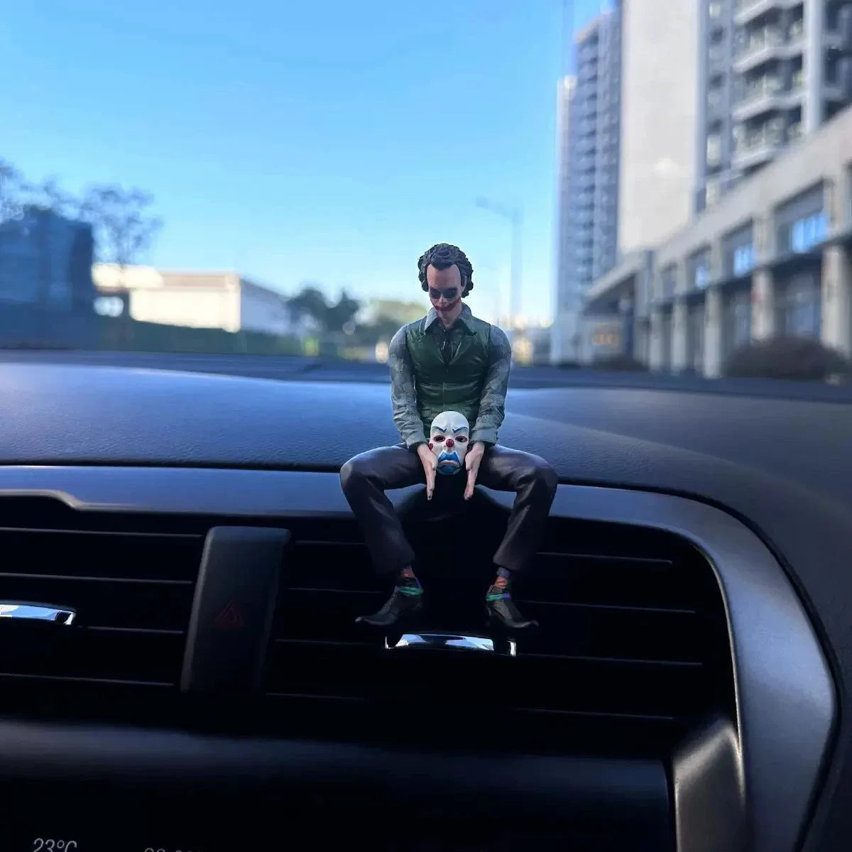 Joker Heath Ledger Action Figure - Portable Wild Mask Car Roof Decoration Statue Model Collectible Gift