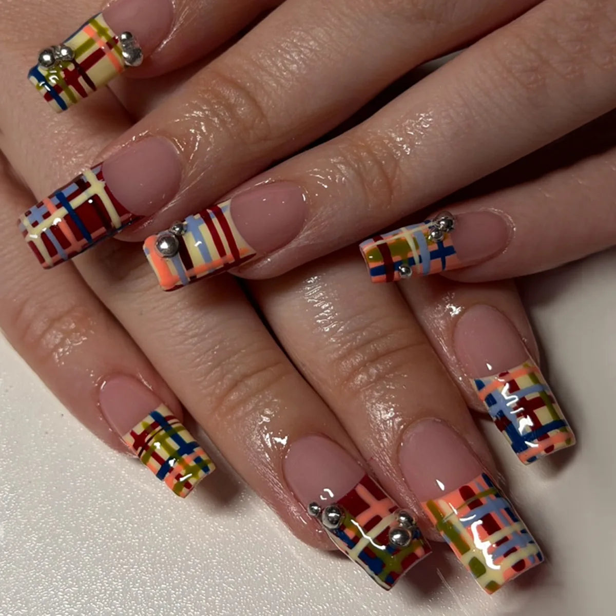 24PCS Y2K Sweet Stars Press-On Nails - Blue Brown Striped French Style Autumn Vintage Wave Point Fake Nail Set