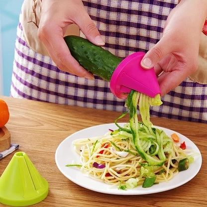 Rotating Kitchen Vegetable Shredder - Manual Spiral Slicer Peeler Grater for Fruits Potatoes & Kitchen Prep