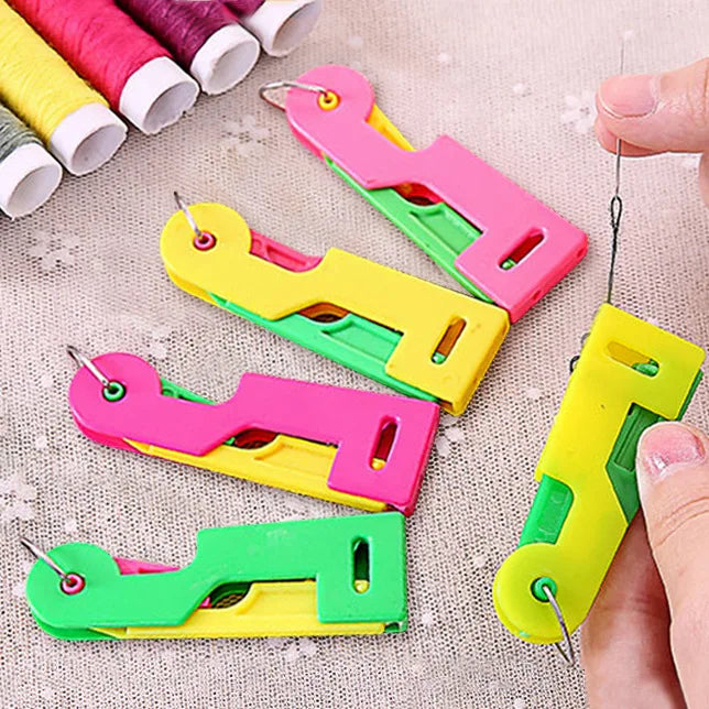Automatic Needle Threader for Seniors — High-Quality Plastic Handle Sewing Tool, Easy-to-Use Sewing Accessory