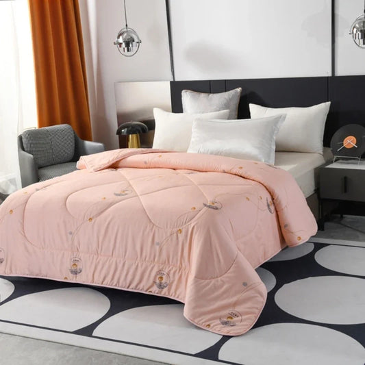 Cooling Comforter - Cool-to-the-Touch Lightweight Bedspread & Thin Quilt for Hot Sleepers