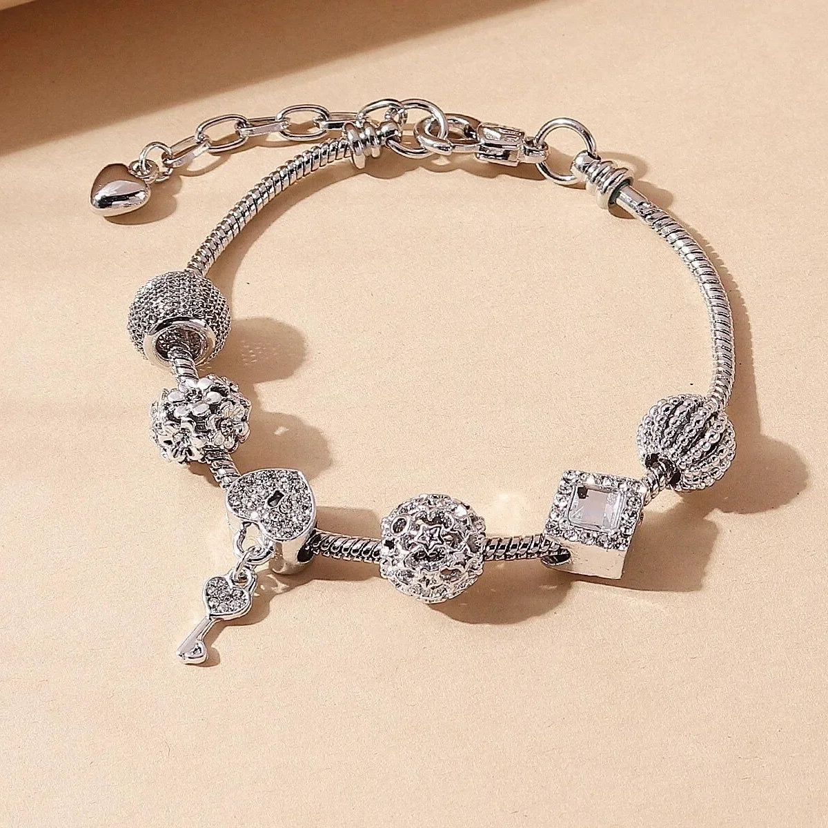 Fashion Multi-Element Rose Love Swan Family Bracelet – Daily Jewelry Accessory for Parties & Gifts
