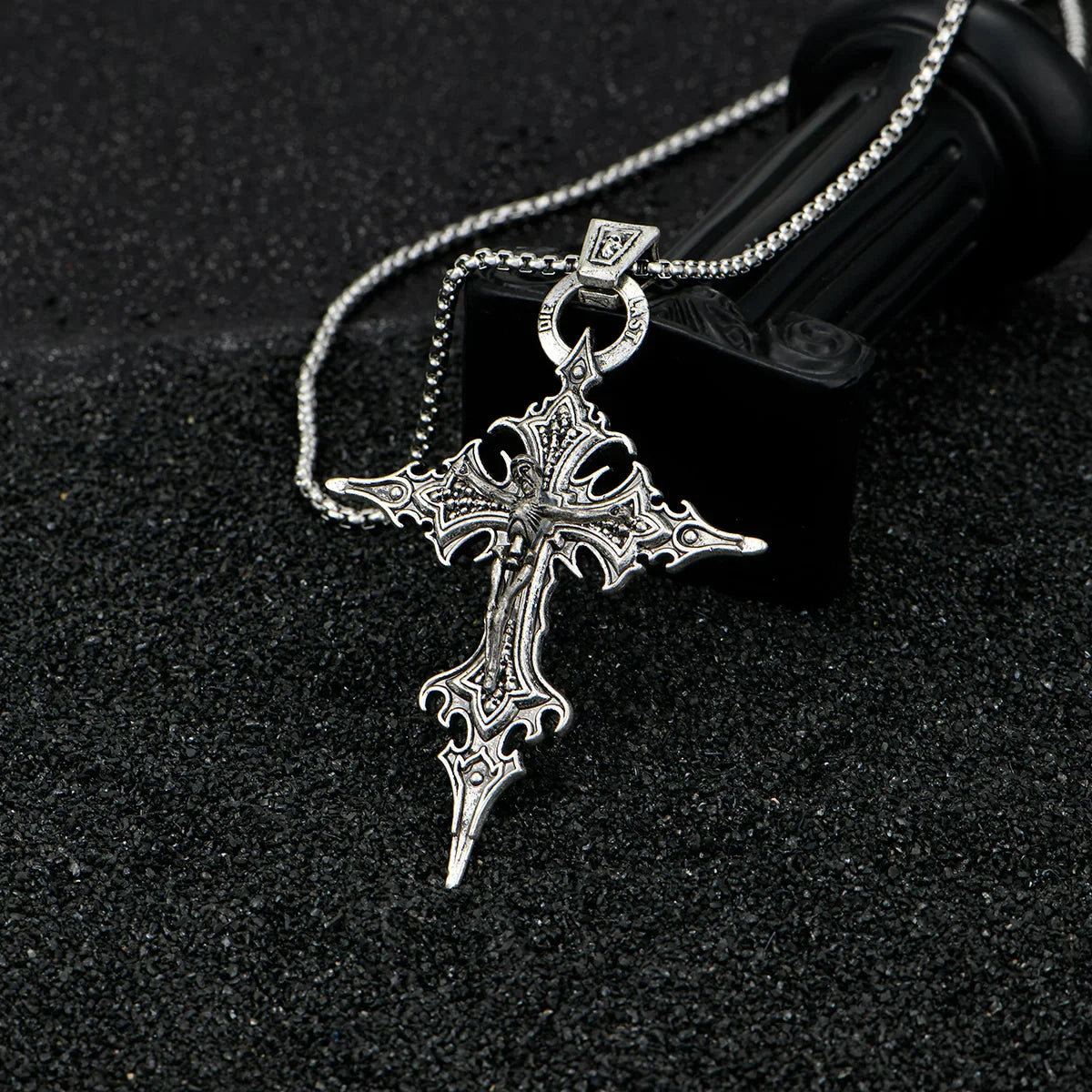 Vintage Gothic Skull Jesus Cross Necklace - Catholic Punk Religious Amulet Pendant for Men
