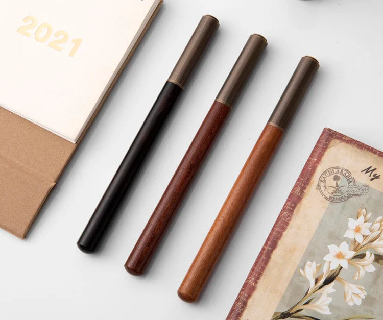 Luxury Retro Wood & Bronze Fountain Pen – 0.5mm Calligraphy Ink Pen for Office, Business & Gift Stationery