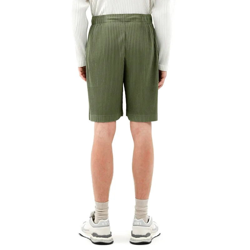 ISSEY 2026 Miyake Pleated Shorts - Men's Loose Draped Straight Leg Drawstring Cropped Pants