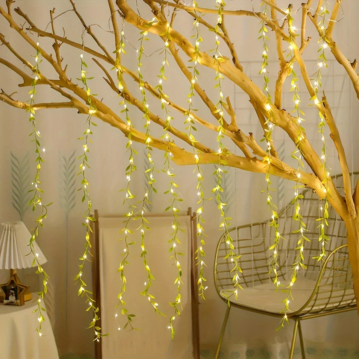 2M 20 LED Willow Leaf String Lights – Battery-Operated Decorative Copper Wire Lamp for Home Garden Basket Décor